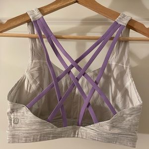 Lululemon Free to be Serene bra